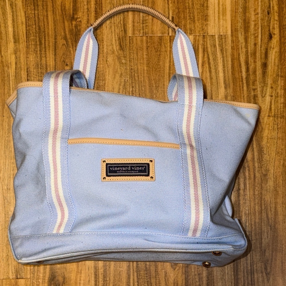 Vineyard Vines womens tote bag purse Pastel Blue Canvas stripe white purple